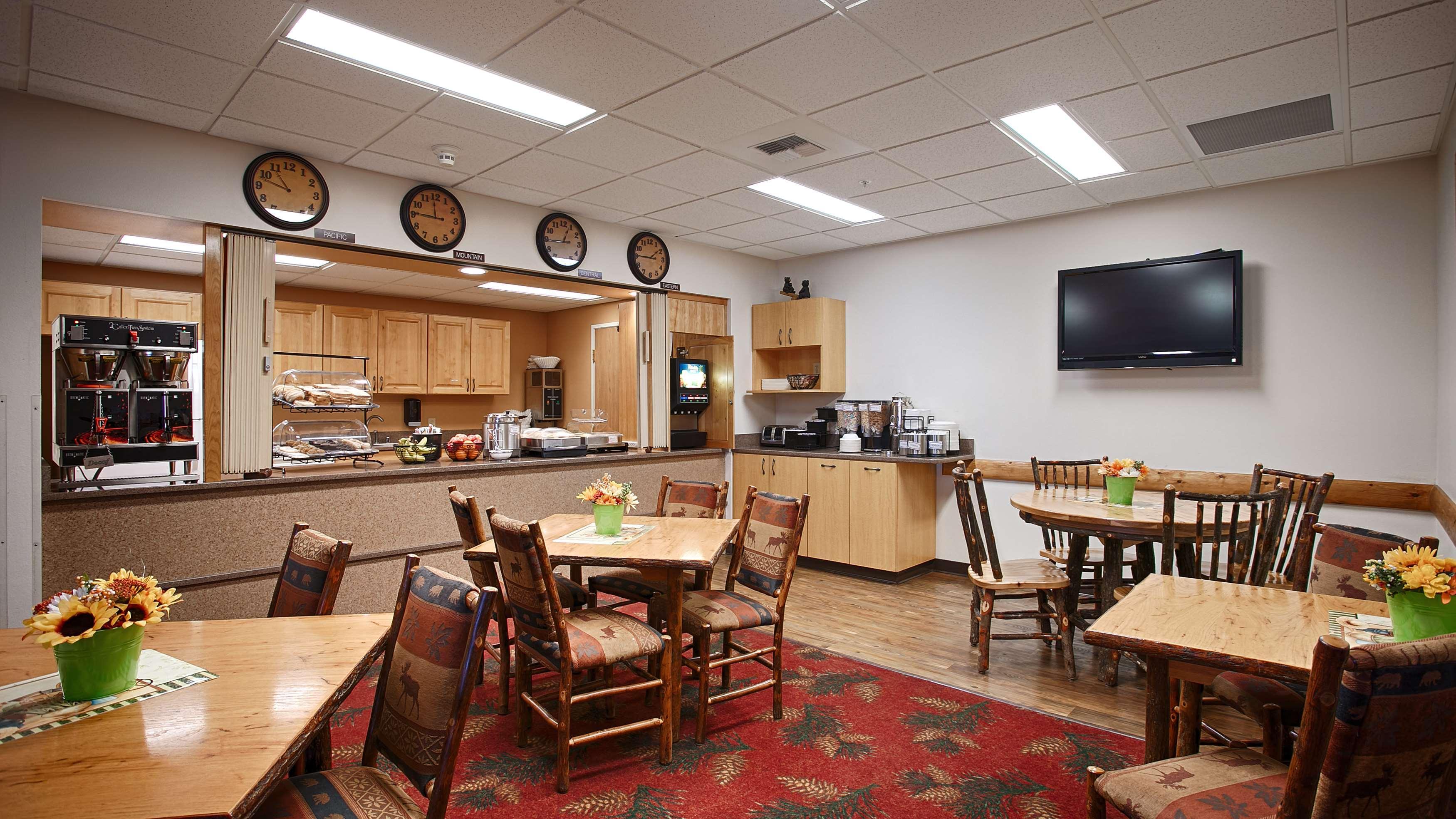Best Western Yellowstone Crossing Laurel Екстериор снимка