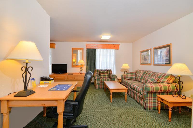 Best Western Yellowstone Crossing Laurel Стая снимка
